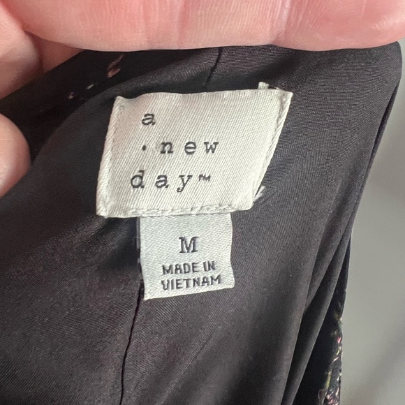 7 for $30 A New Day Long Sleeve Floral Print Dress - Picture 7 of 9